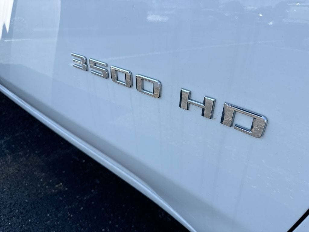 2022 Chevrolet Silverado 3500 HD Chassis Cab Work Truck