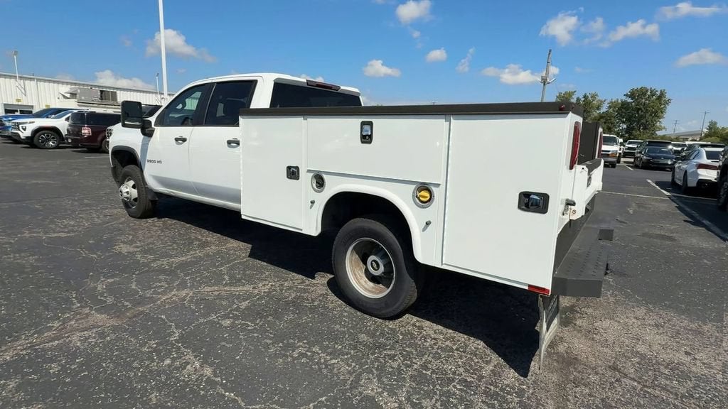 2022 Chevrolet Silverado 3500 HD Chassis Cab Work Truck