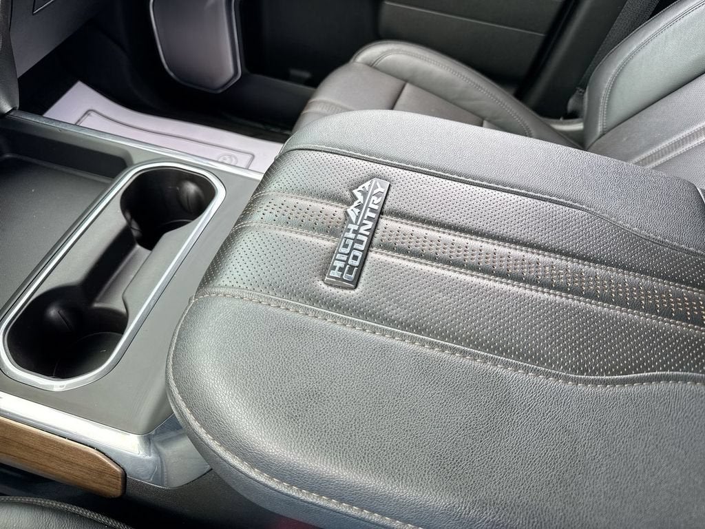 2025 Chevrolet Silverado 3500 HD High Country DRW