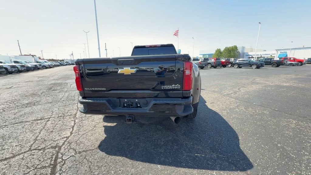 2026 Chevrolet Silverado 3500 HD High Country DRW