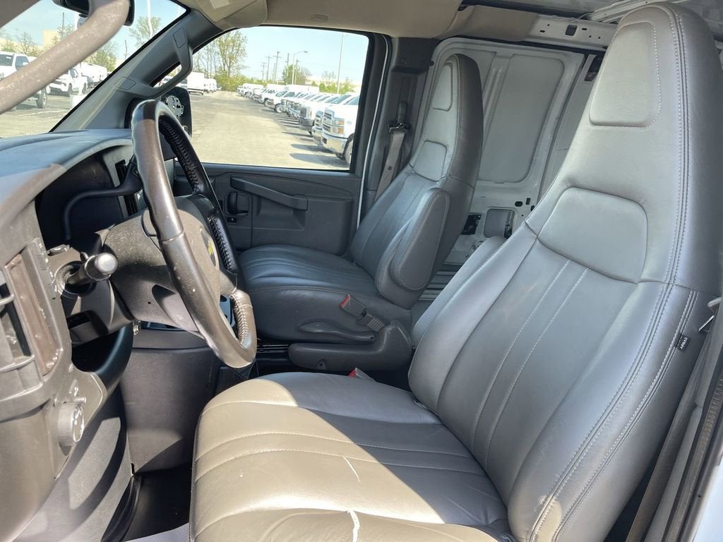 2022 Chevrolet Express Cargo 2500 WT