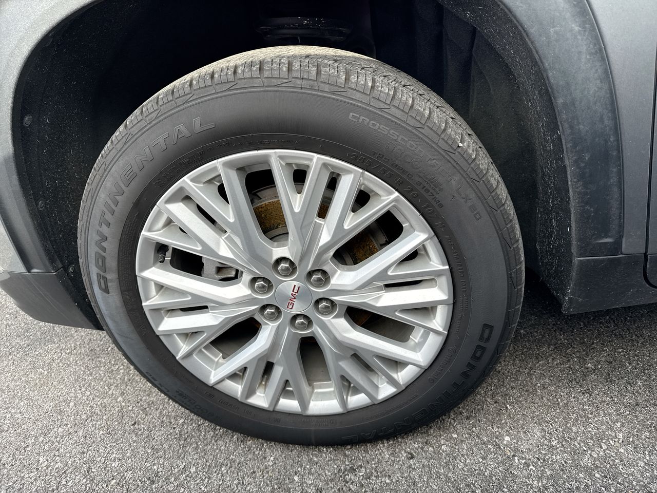 2024 GMC Acadia Elevation