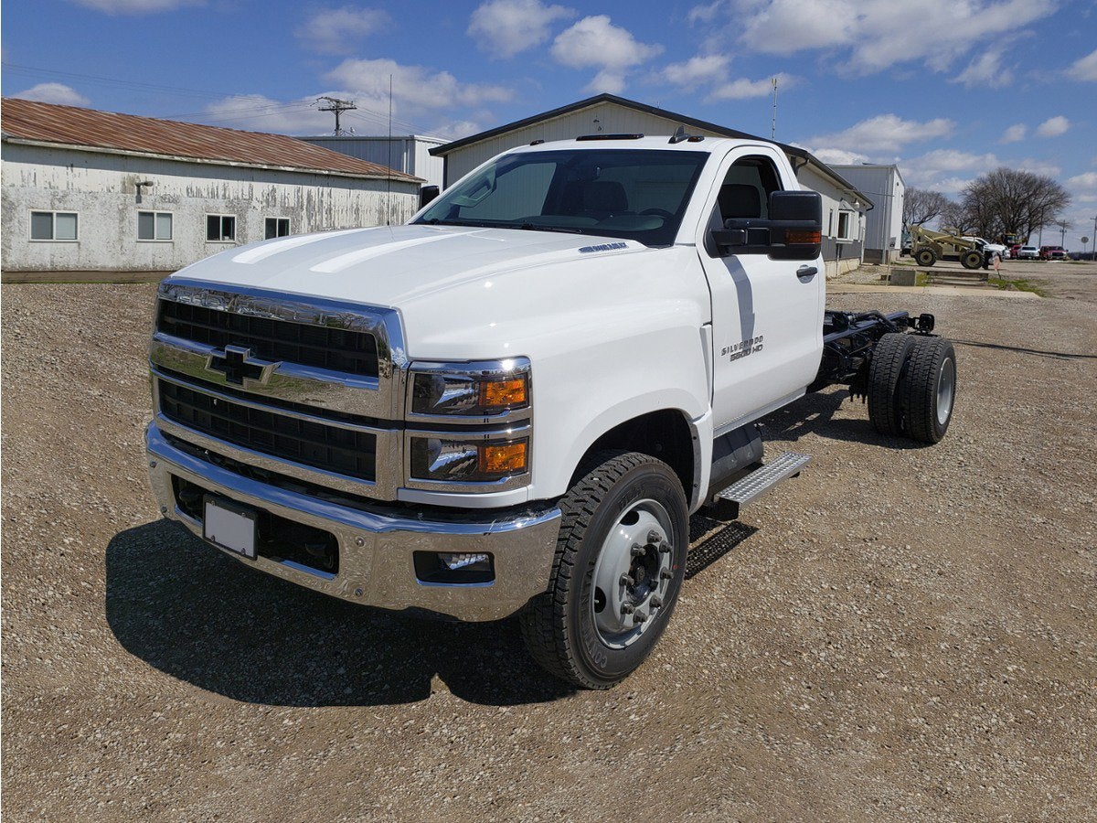 2022 Chevrolet Silverado 5500 HD Work Truck