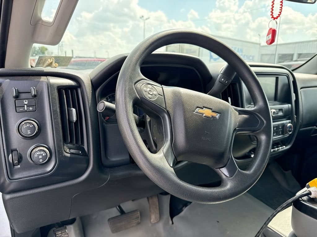 2022 Chevrolet Silverado 5500 HD Work Truck
