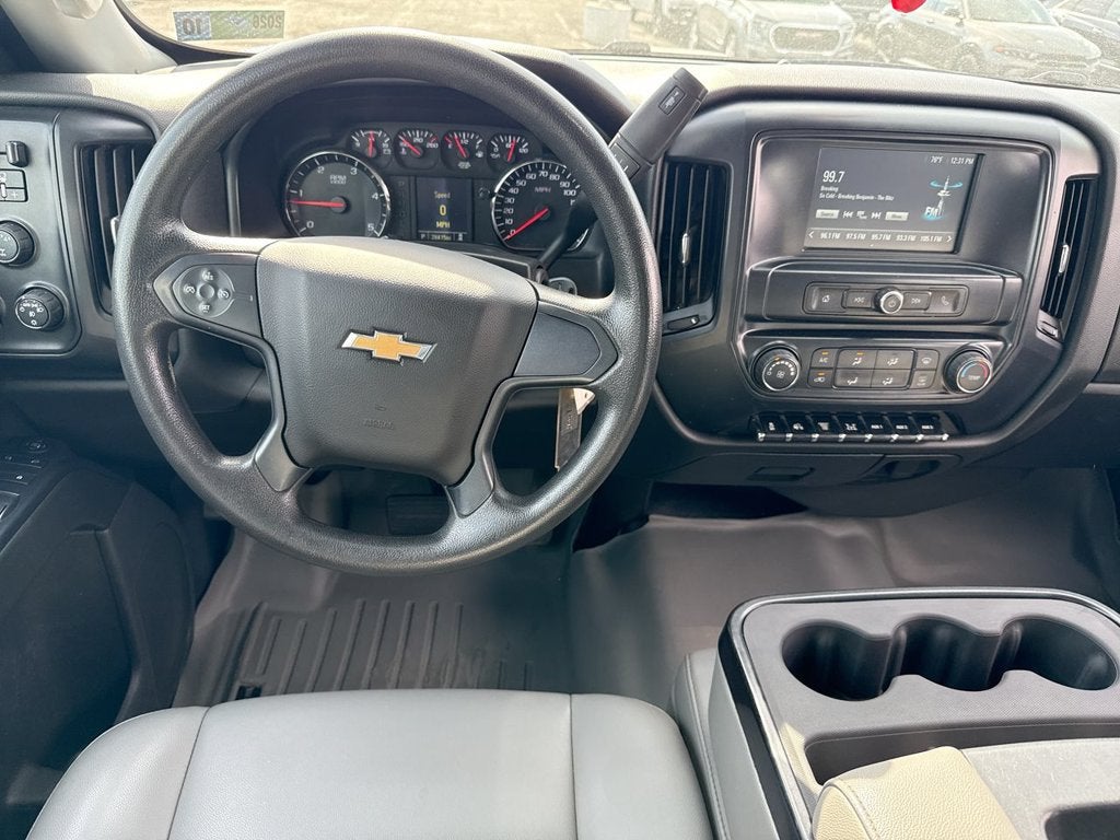 2022 Chevrolet Silverado 5500 HD Work Truck