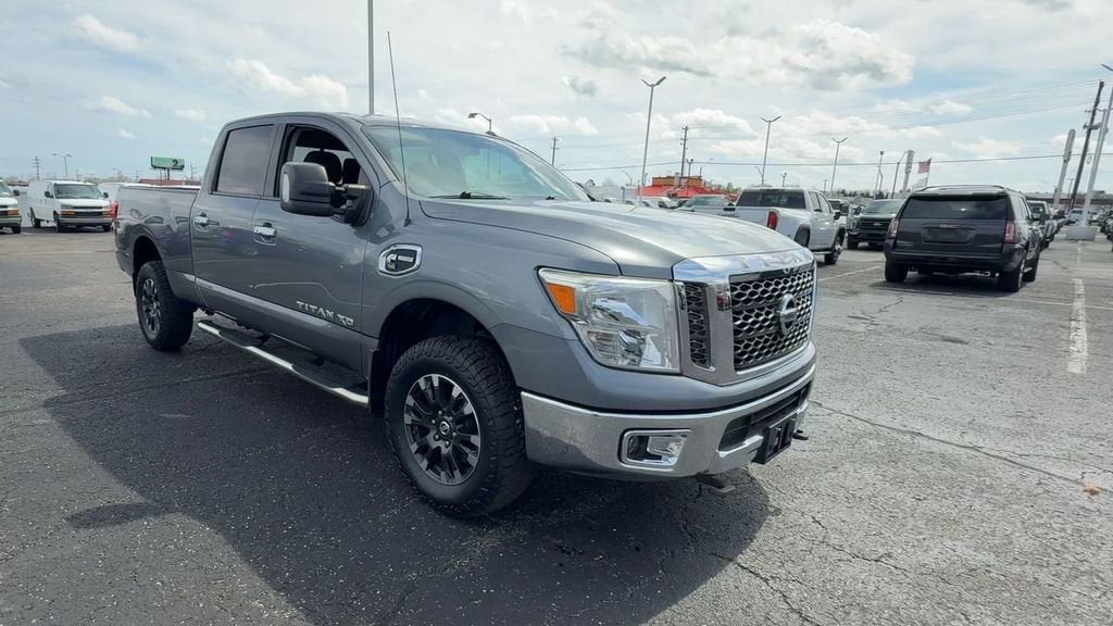 2017 Nissan Titan XD SV