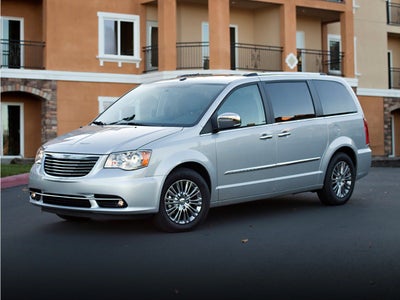 2016 Chrysler Town & Country Touring-L Anniversary Edition