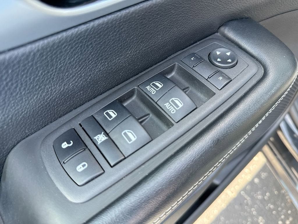 2022 Chrysler Pacifica Touring