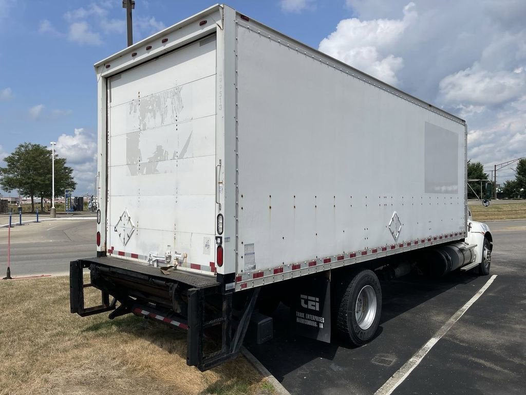 2015 KENWORTH T300 Base