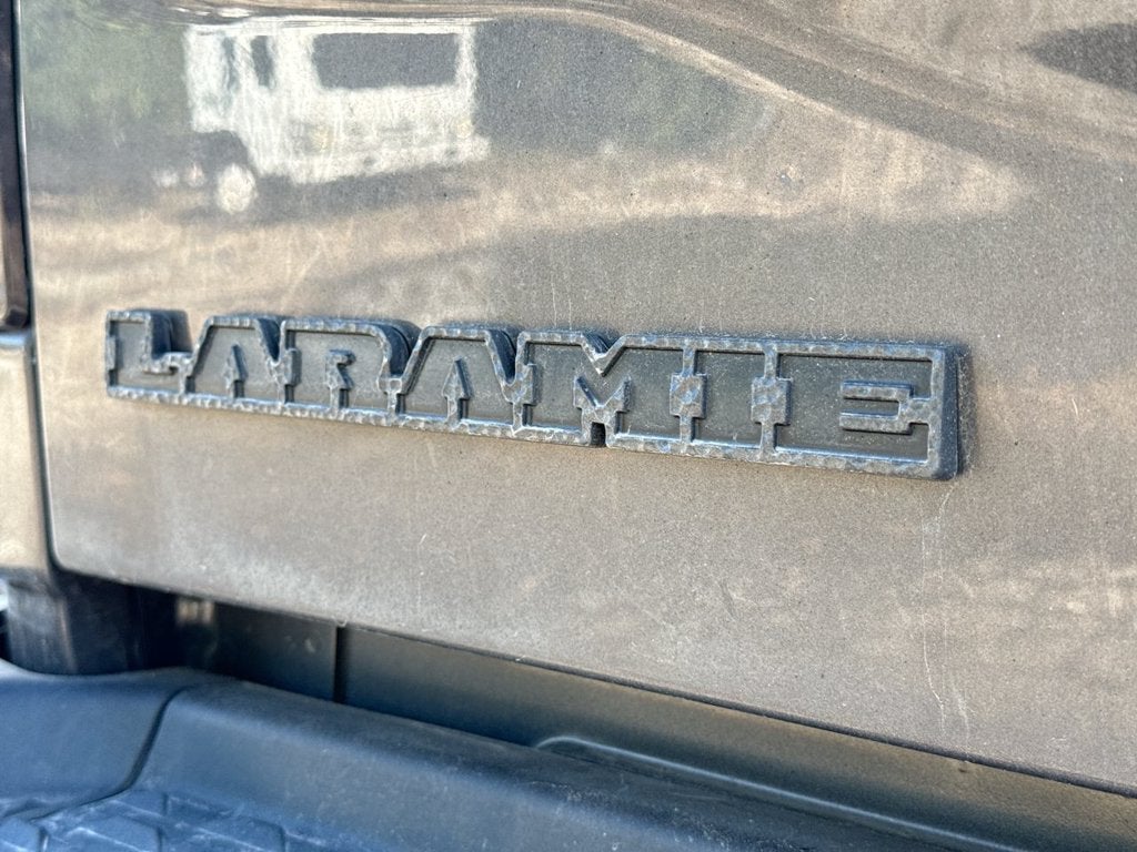 2020 RAM 2500 Laramie Crew Cab 4x4 6'4" Box