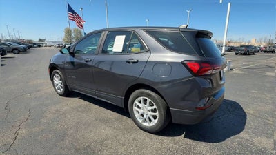 2022 Chevrolet Equinox LS