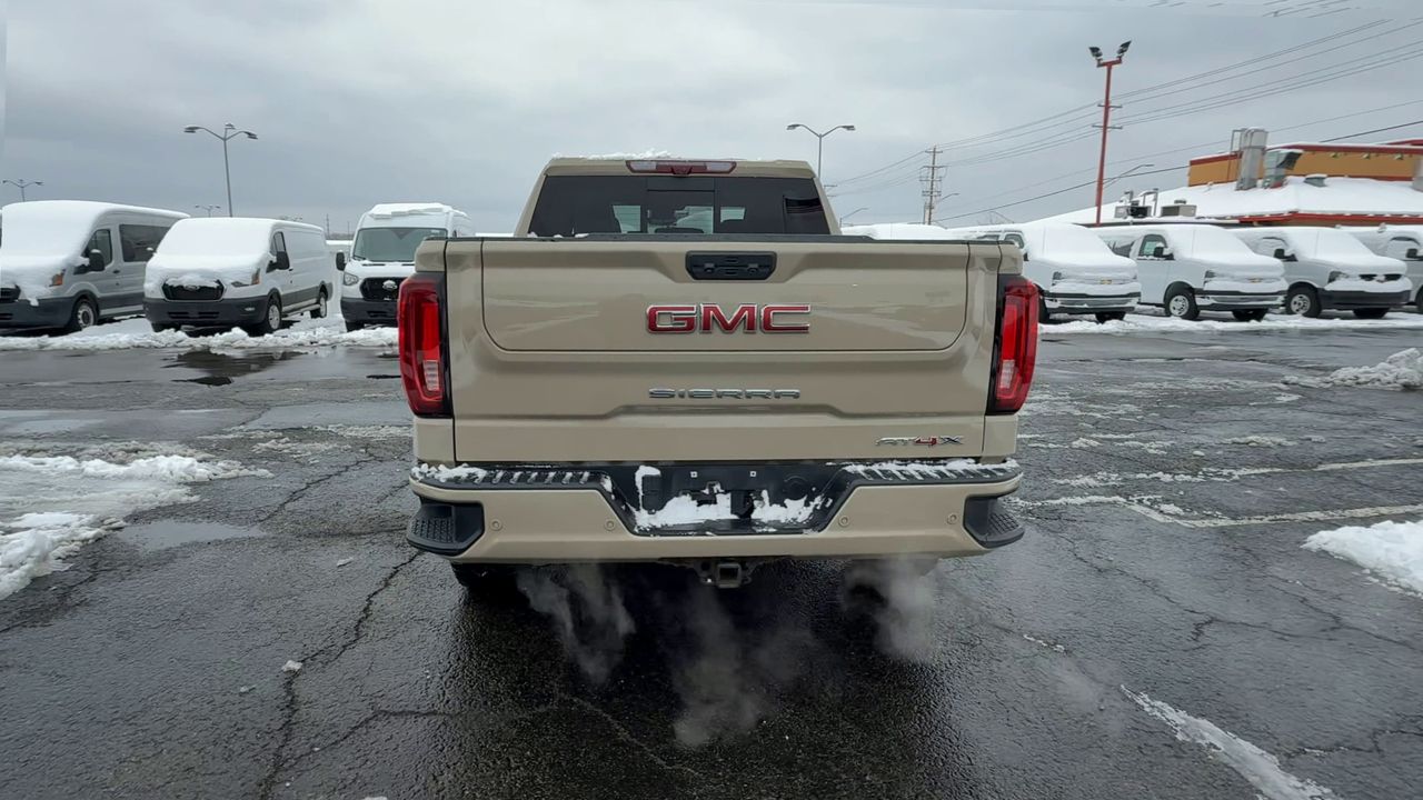 2023 GMC Sierra 1500 AT4X