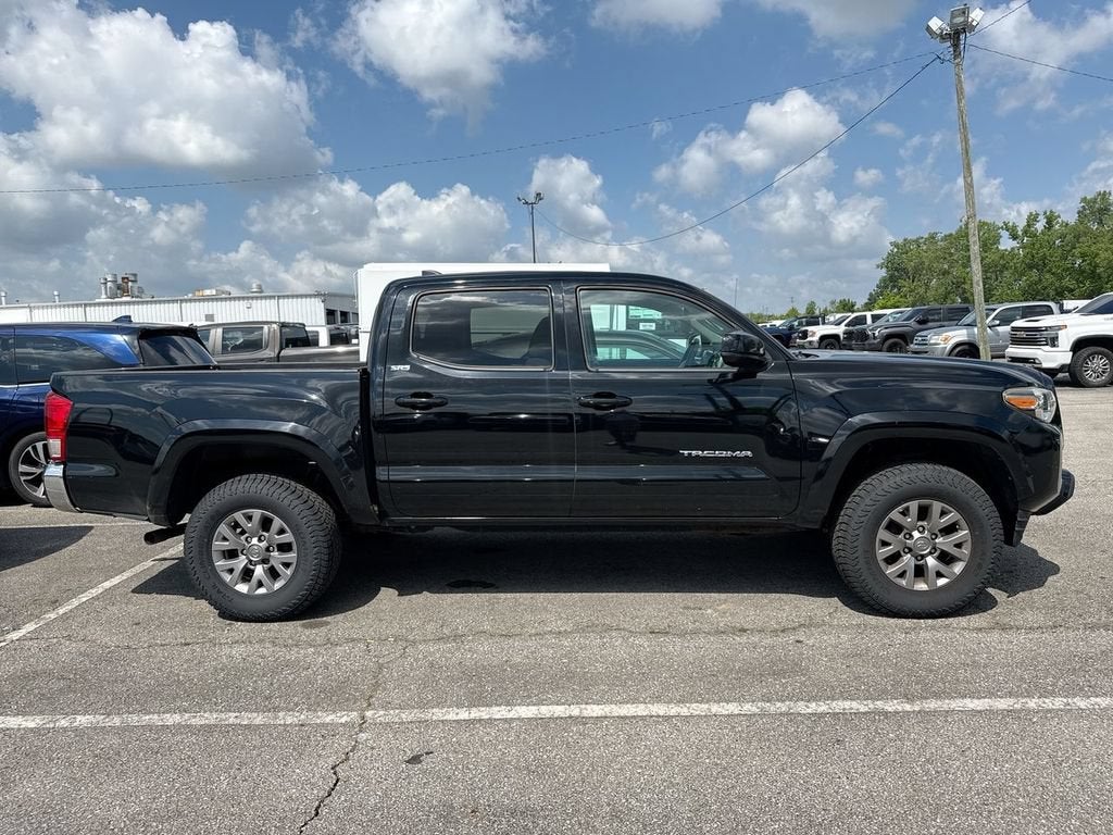 2017 Toyota Tacoma SR5