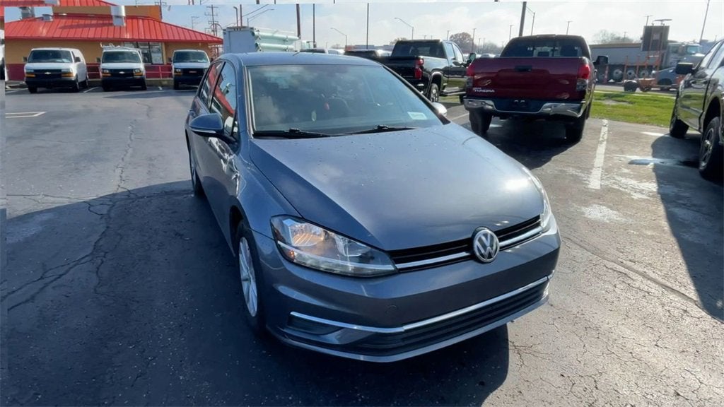 2019 Volkswagen Golf S