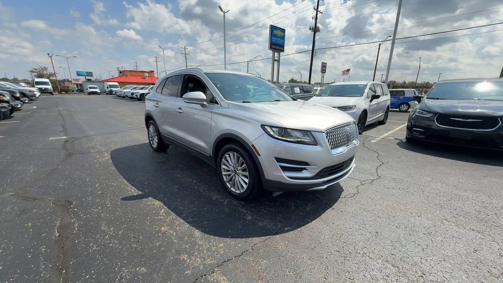 2019 Lincoln MKC Standard
