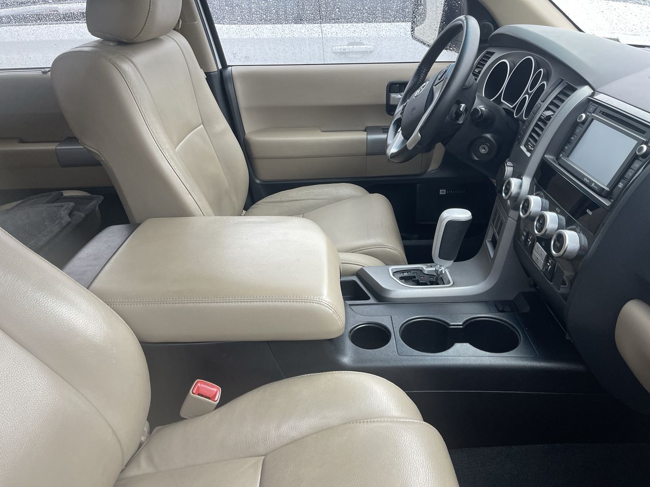2014 Toyota Sequoia Limited