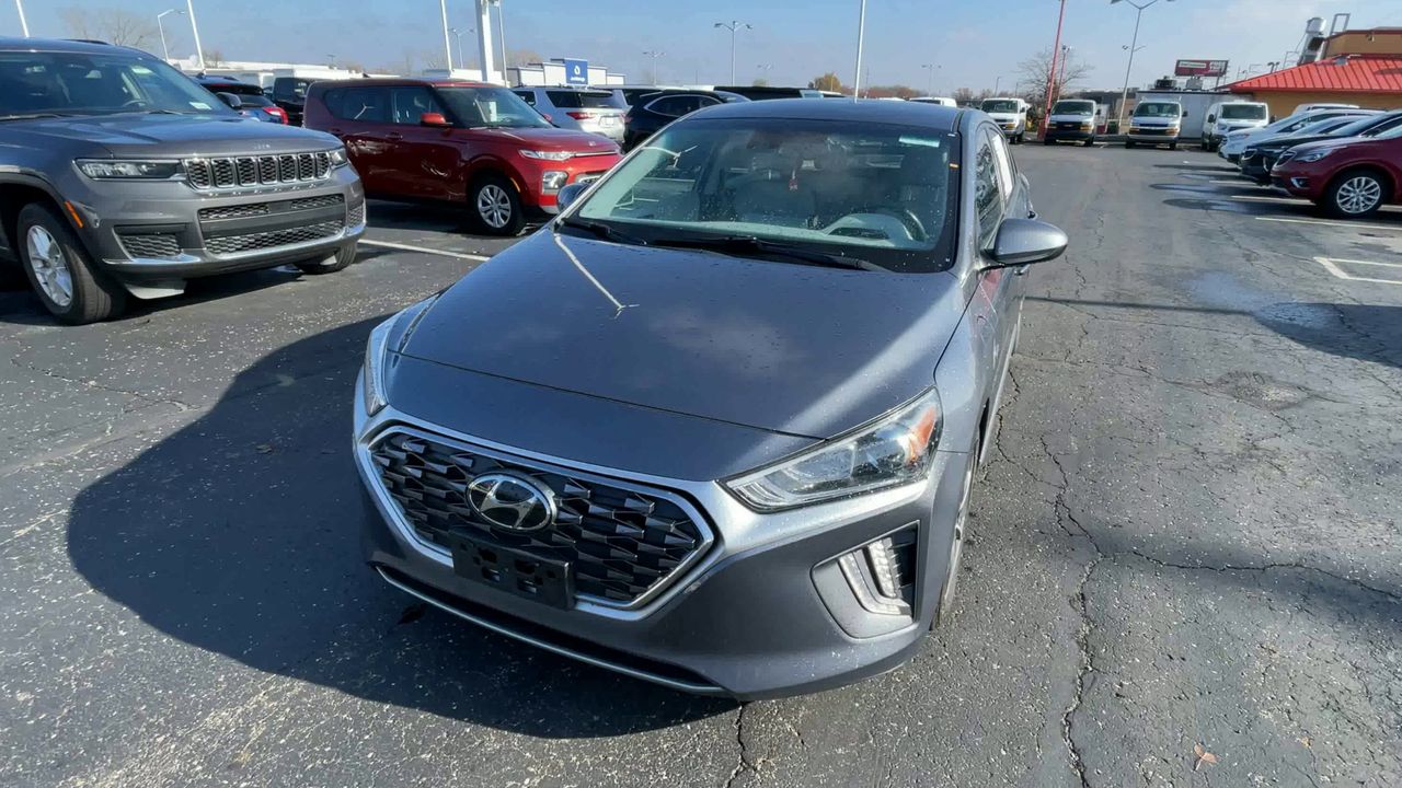 2020 Hyundai IONIQ PLUG-IN HYBRID SE