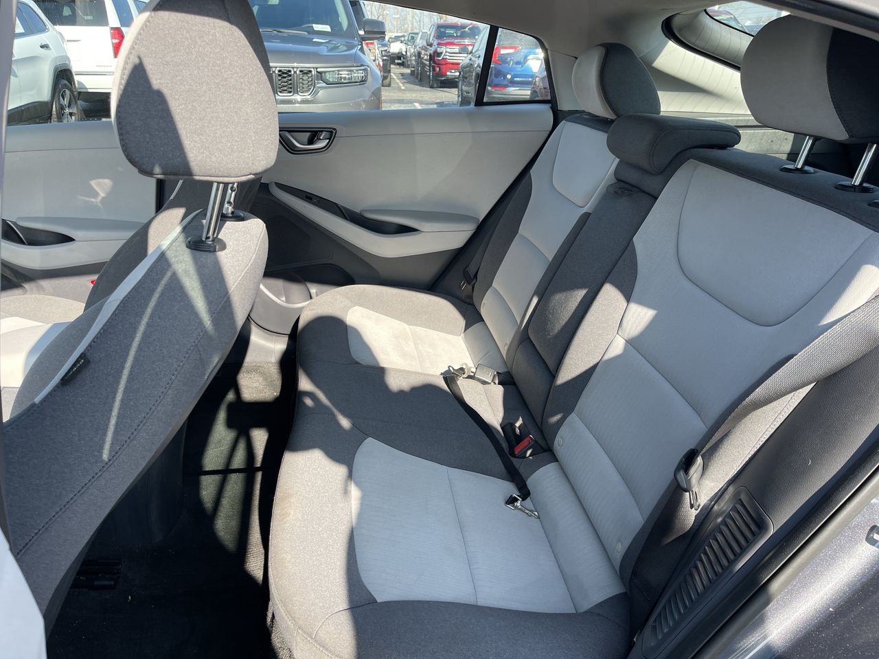 2020 Hyundai IONIQ PLUG-IN HYBRID SE