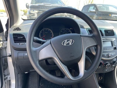 2016 Hyundai ACCENT SE
