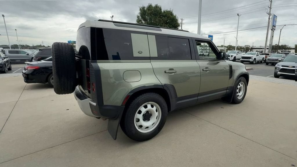 2020 Land Rover Defender 110 Standard