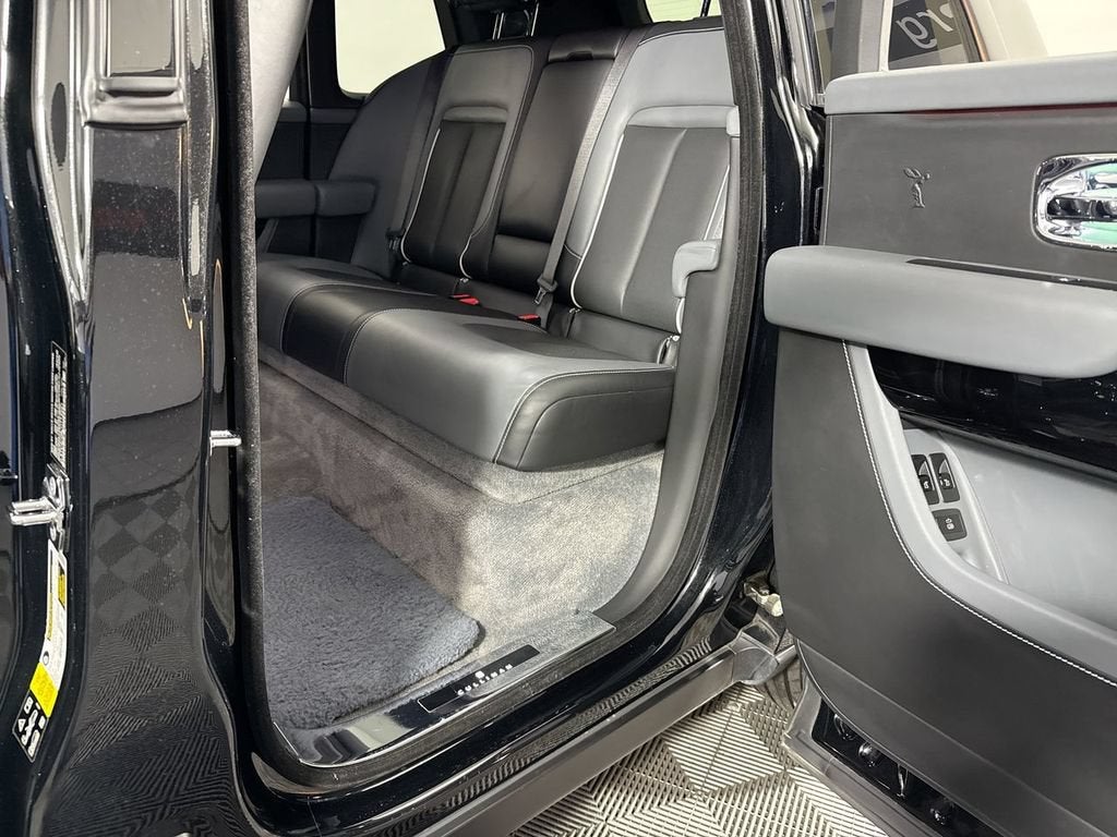2020 Rolls-Royce Cullinan Sport Utility