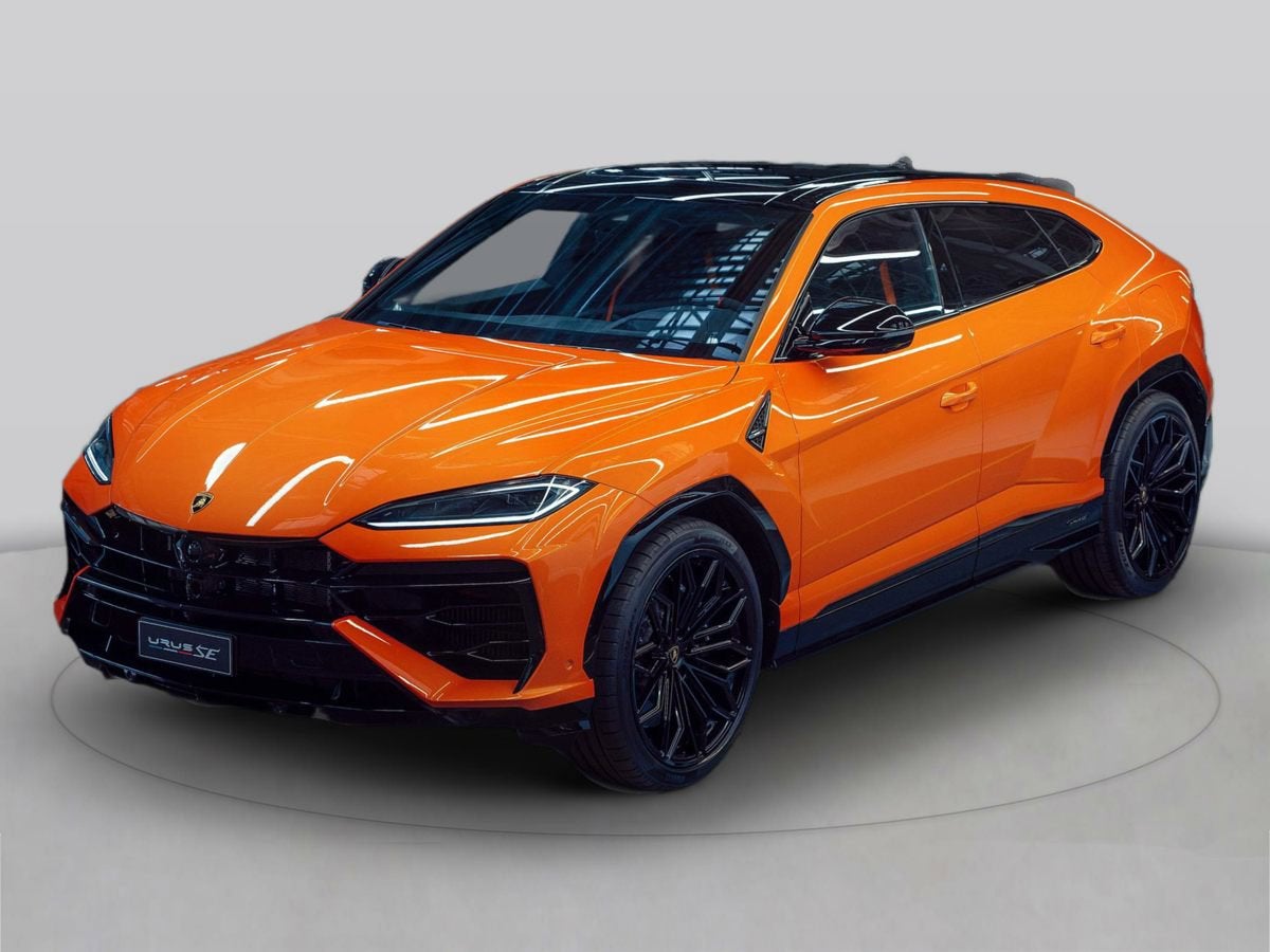 2025 Lamborghini Urus SE