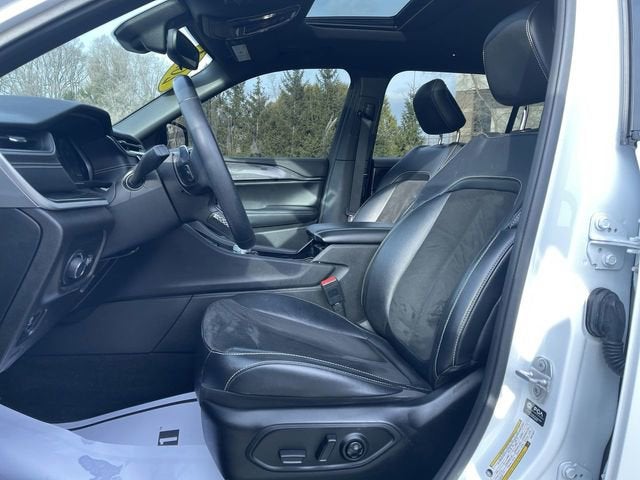 2021 Jeep Grand Cherokee L Altitude 4x4