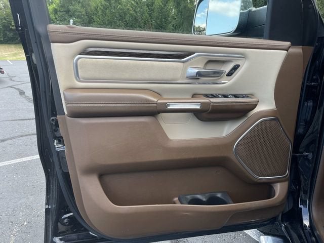 2019 RAM 1500 Laramie Crew Cab 4x4 5'7" Box