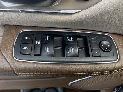 2019 RAM 1500 Laramie Crew Cab 4x4 5'7" Box