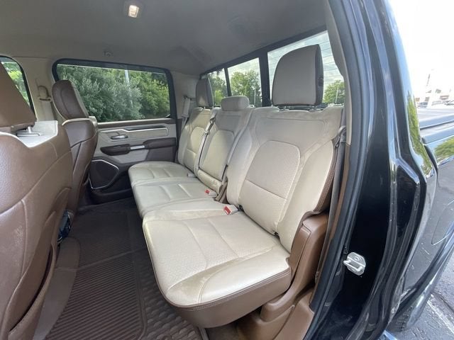 2019 RAM 1500 Laramie Crew Cab 4x4 5'7" Box