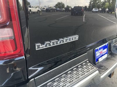 2019 RAM 1500 Laramie Crew Cab 4x4 5'7" Box