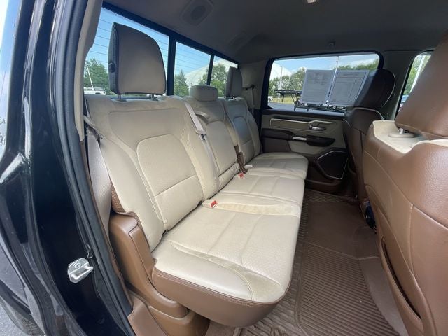 2019 RAM 1500 Laramie Crew Cab 4x4 5'7" Box