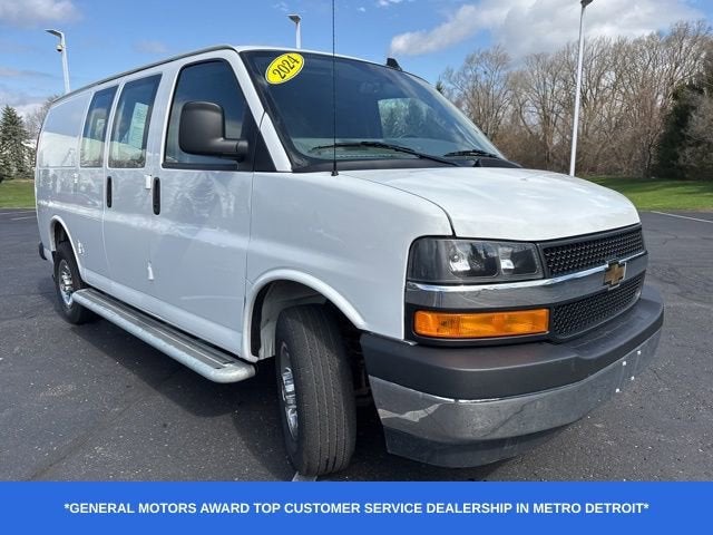 2024 Chevrolet Express Cargo 2500 WT