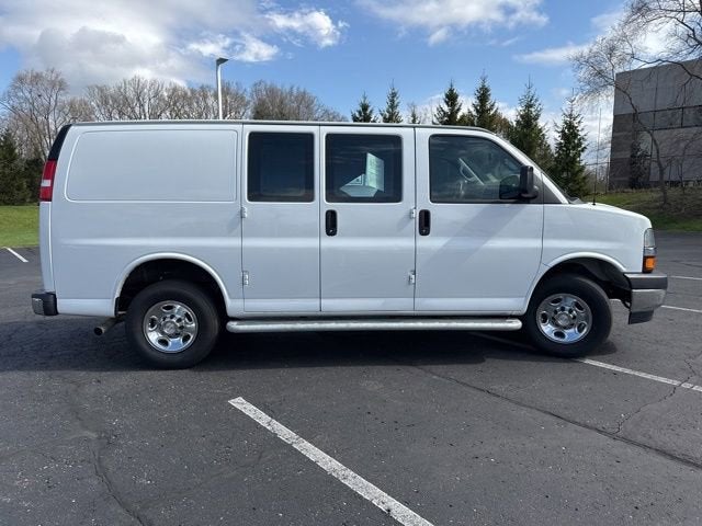 2024 Chevrolet Express Cargo 2500 WT
