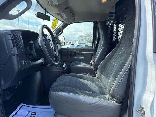 2024 Chevrolet Express Cargo 2500 WT