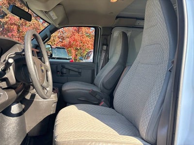 2025 Chevrolet Express Cargo WT