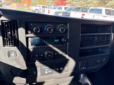 2025 Chevrolet Express Cargo WT