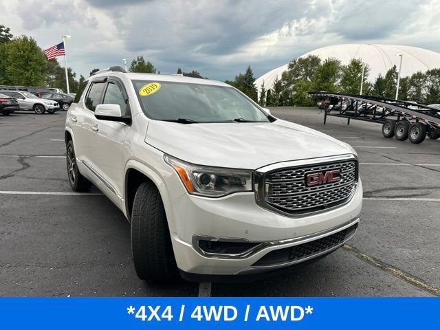 2019 GMC Acadia Denali