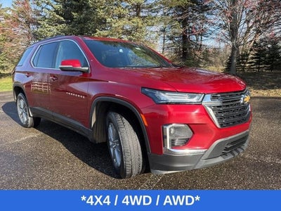 2023 Chevrolet Traverse LT Cloth