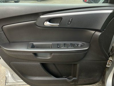 2011 Chevrolet Traverse LT w/1LT