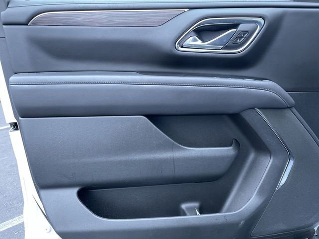 2023 Chevrolet Suburban LS