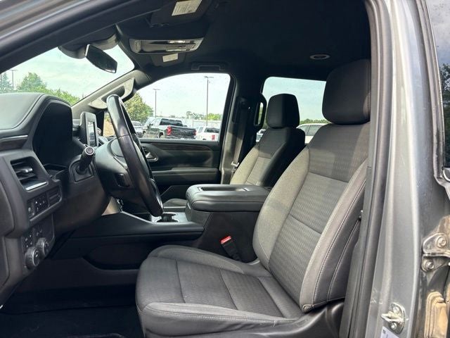 2023 Chevrolet Suburban LS
