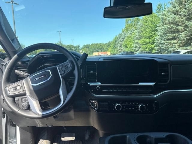2025 GMC Sierra 3500 HD SLE