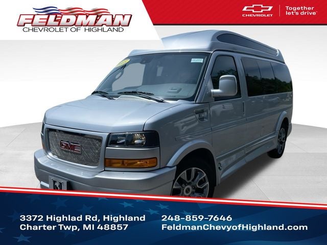 2025 GMC Savana Cargo Work Van
