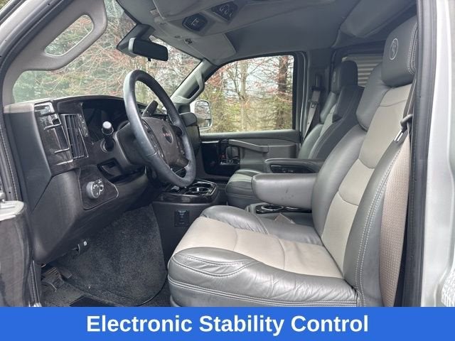 2025 GMC Savana Cargo Work Van