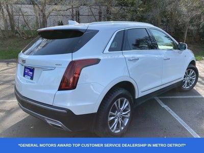 2022 Cadillac XT5 Premium Luxury