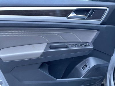 2022 Volkswagen Atlas 2.0T SE w/Technology