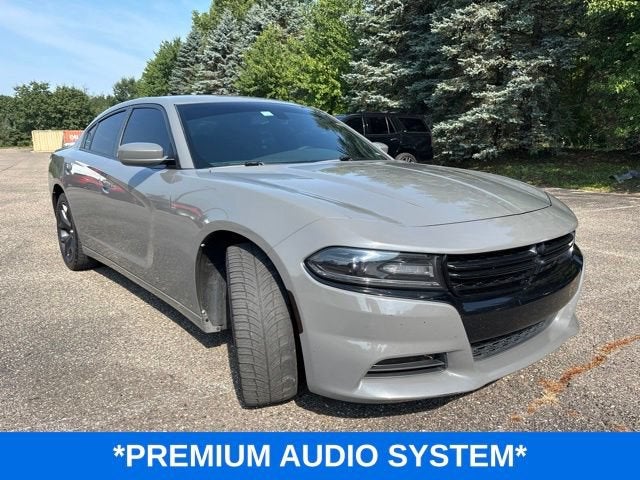2017 Dodge Charger SXT RWD