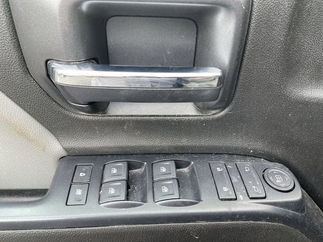 2019 Chevrolet Silverado LD Custom