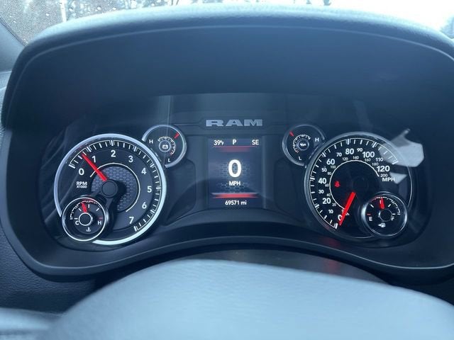 2021 RAM 2500 Tradesman Crew Cab 4x4 6'4" Box